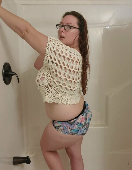 spicyvivianrain pornstar adult galleries