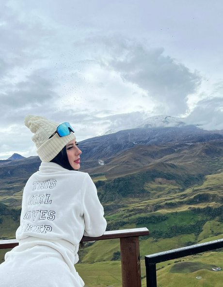 Mia Russo actress archive