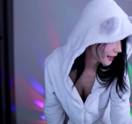 Leetk0410 xxx actress archive