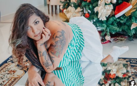 Arthemis xxx pornstar img