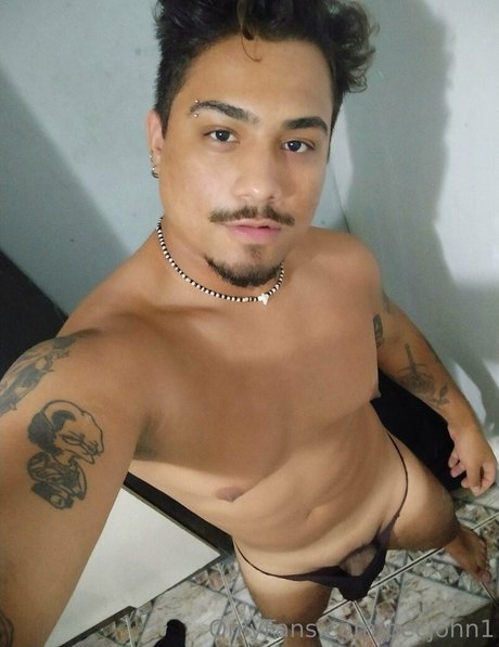 barista onlyfans hot pics