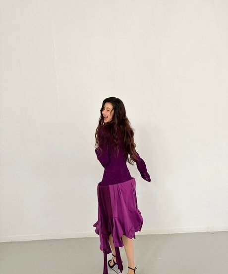 Danielle Marsh xxx star archive