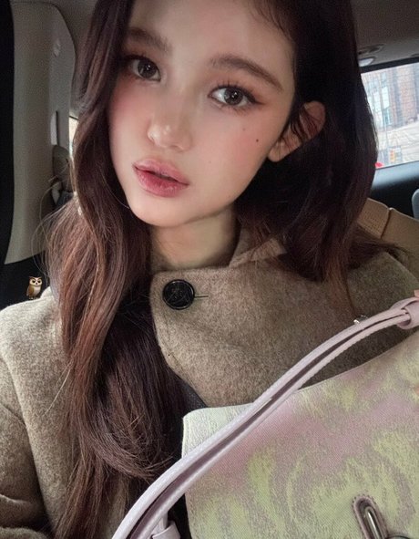 Danielle Marsh naked actress image