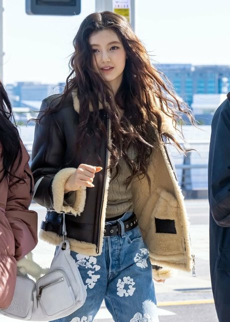 Danielle Marsh adult actress photos