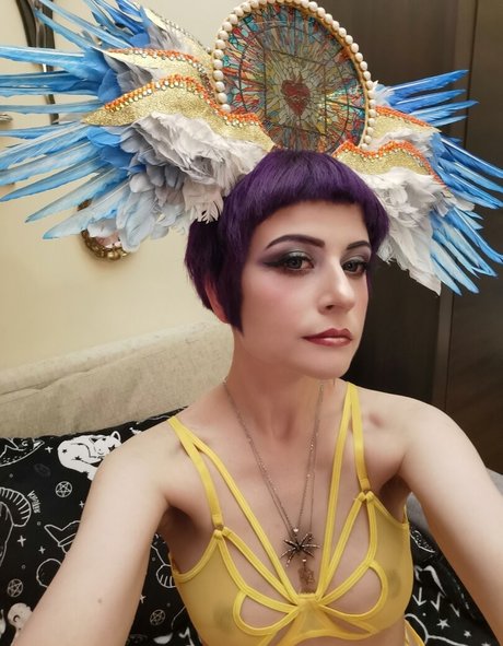 esfiriya tudor hd star picture