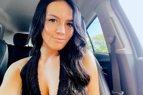 Taylor Horner star pornographic galleries