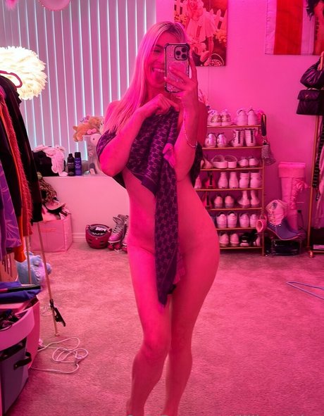 skinny milf onlyfans porno photos