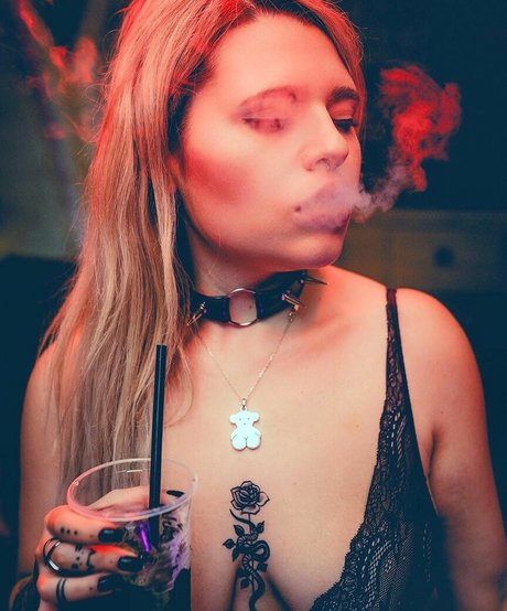 Shira Sasson high quality star galleries