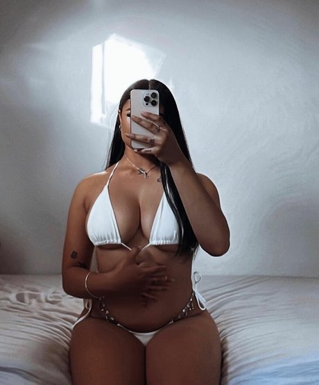 taylaraywhite model nice images