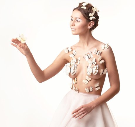 Natali Kopaeva nude pornstar image