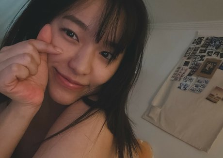 famous nude onlyfans beautiful porn picture