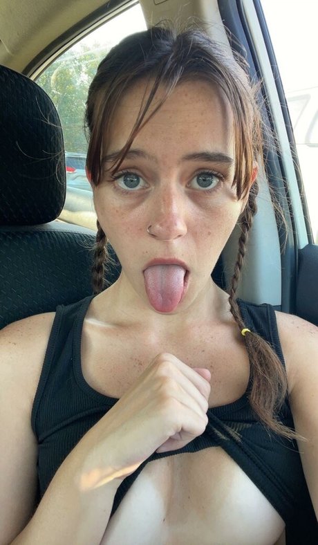 IndicaBabe erotic star photo