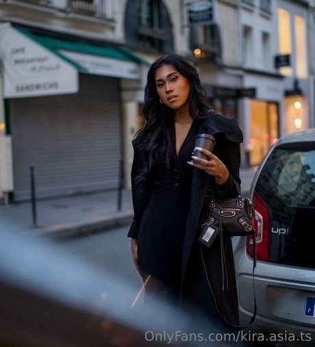 kira asia ts pornstar pretty galleries