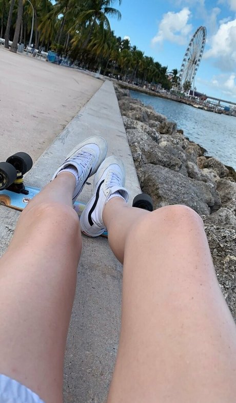 skyrierose xxx actress pictures