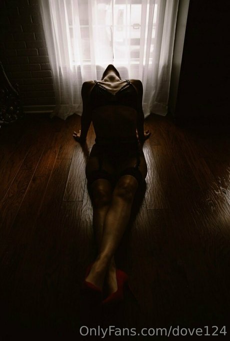 dove124 top star image