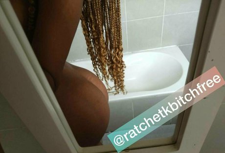 huge tits milf onlyfans hot naked pic