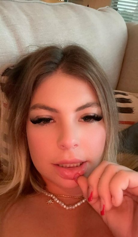 lilyhazexx exclusive actress archive