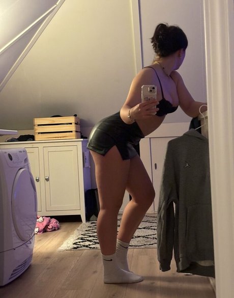 bellaahh42 star art picture