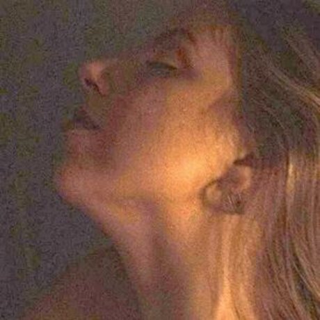 Lia Swan top model photos