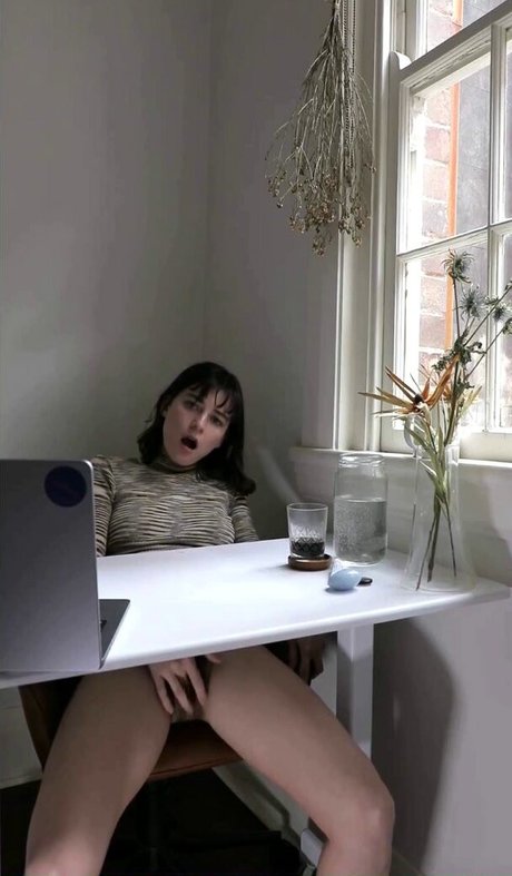 mia tv actress photos