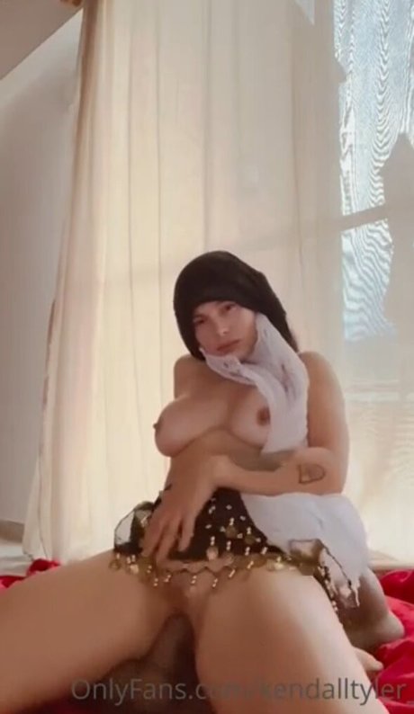 kendalltyler_ xxx star pics