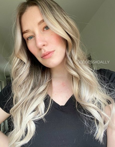 Goddess Ally Etana star porn image