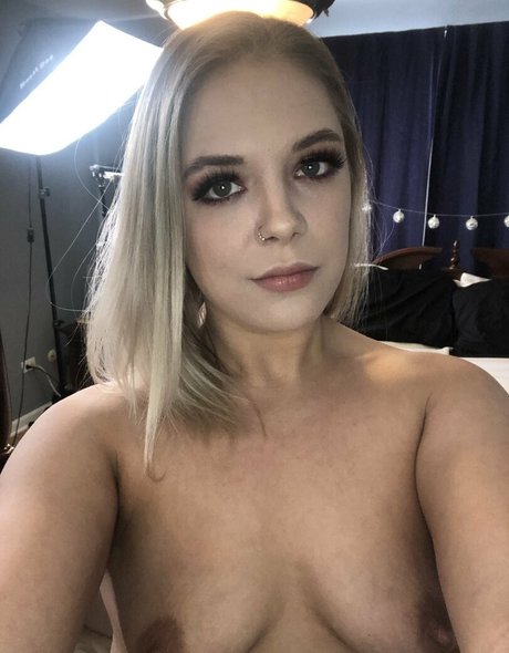 peachylanaxo adult star photos