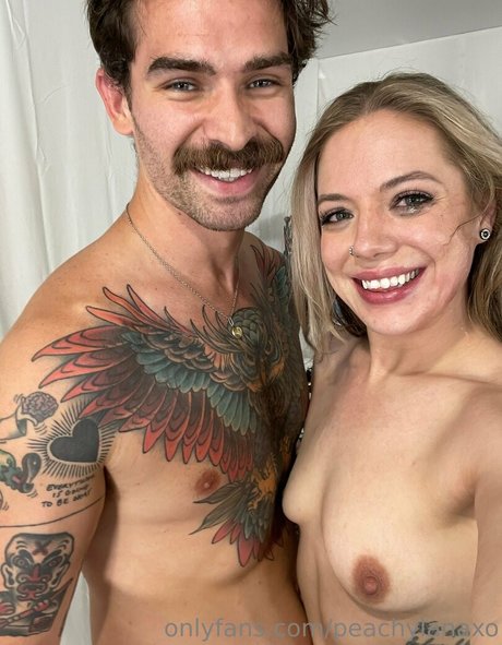 peachylanaxo beautiful actress pictures