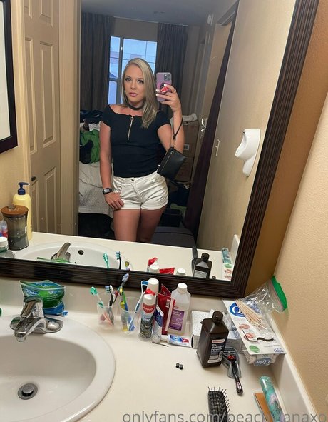 peachylanaxo nice model images