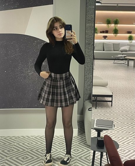 Isabella Angelina porn actress archive