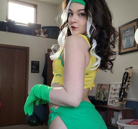 ohwell tori pornstar nudes picture