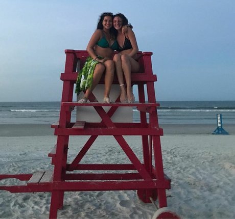 starrysighh model free photo