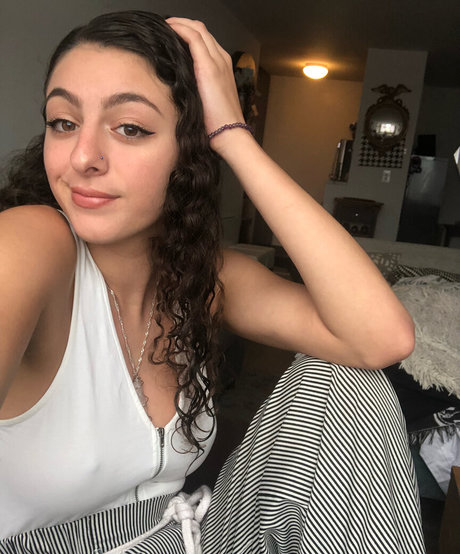 starrysighh xxx model pictures