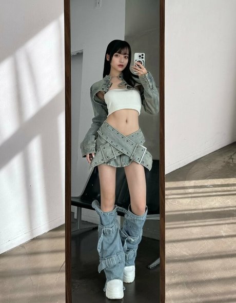 _xxkhyn pornstar nudes photo