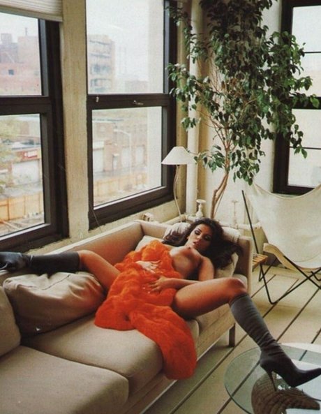 Suzana Alves Tiazinha star beautiful photo