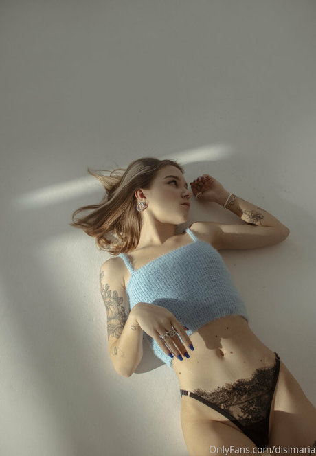 disimaria model sex pic