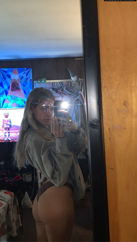 Alyssa Bryanne naked star picture