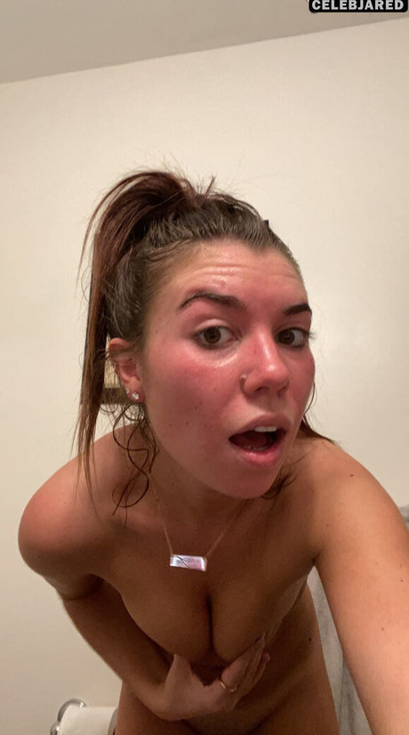 Jessica Todaro star erotic images