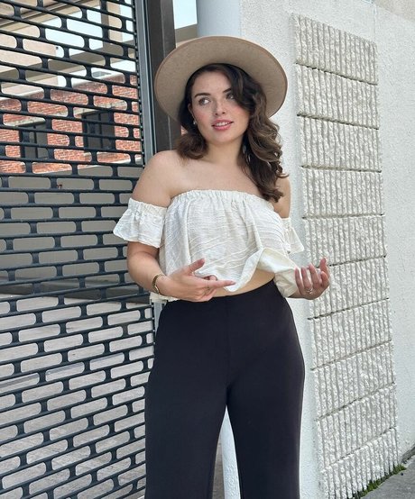 famous ladyboy onlyfans sexy xxx archive