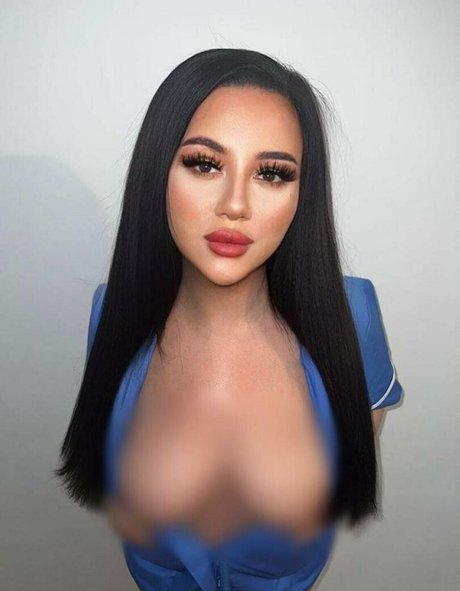 squat onlyfans nude photo