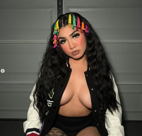 Zslaay high quality star images