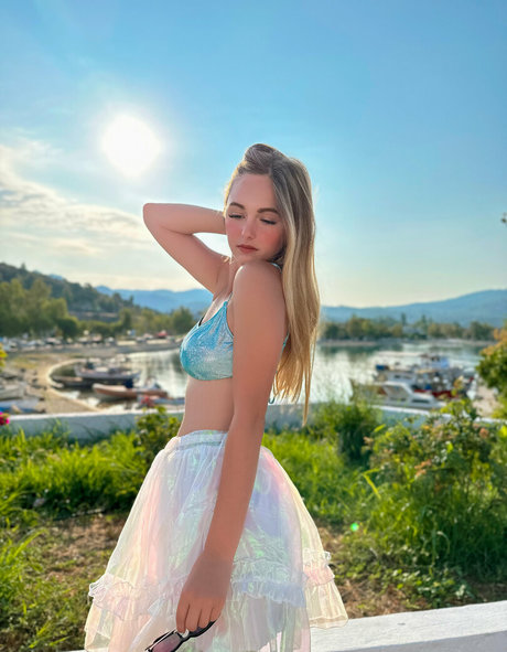 emmphoriaxo sex model images