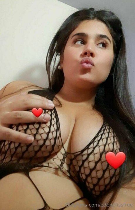 chubby solo onlyfans xxx pics