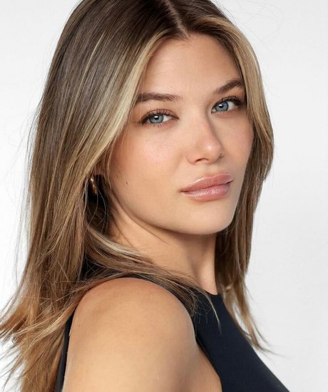 Victoria Lamas star perfect img