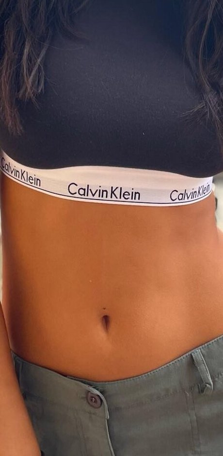 Daboogiewoman hd model picture