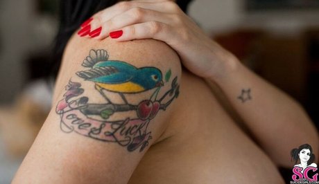 Love and Luck free model pic