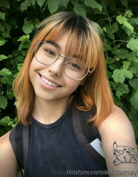 deliamalkova nude star img