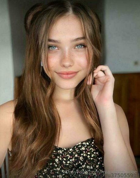 mia vixen free exclusive pornstar pics