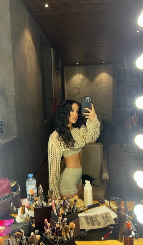 lyna com naked star gallery