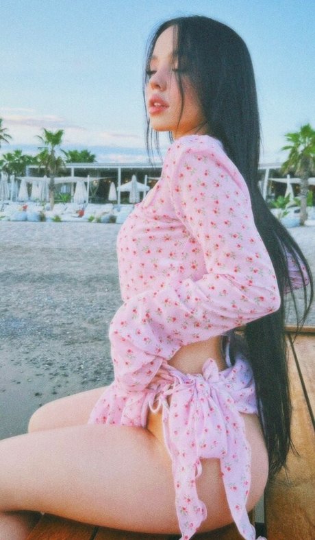 lyna com pornstar pic